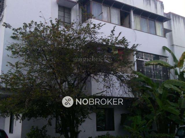 1 RK Flat In Patil Complex, Aundh Road For Sale In Aundh Road Spicer College Road