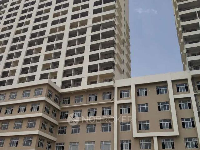 1 RK Flat In Paramount Golfforeste Villas And Flats for Rent