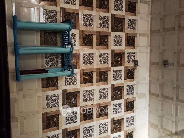 1 RK Flat In Prakash Mohlla for Rent In East Of Kailash