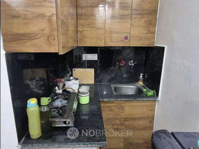 1 RK Flat In Ramesh Nager for Rent In Pitam Pura