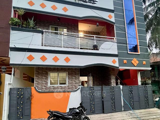 1 RK Flat In Tamilselvan Sivashankari Home for Rent In Thoraipakkam