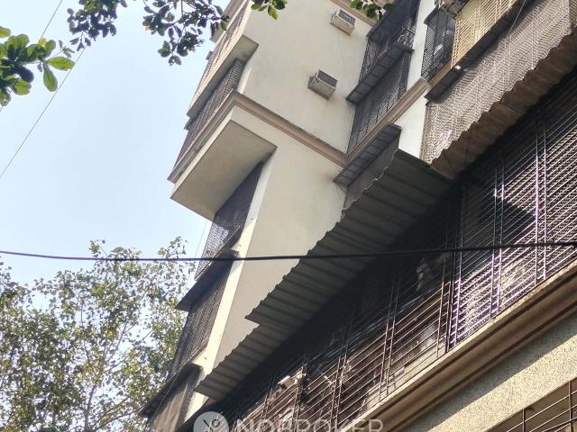 1 RK Flat In Vrindavan Building For Sale In Vile Parle West