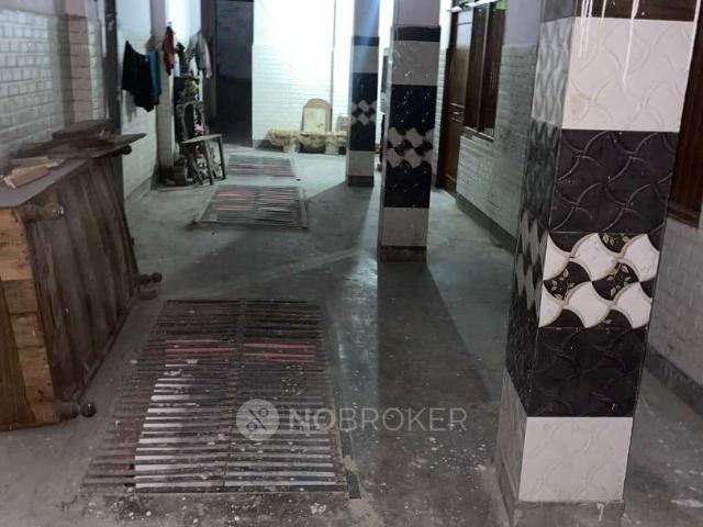 1 RK Flat In Yadav Bhavan for Rent In Sector 51