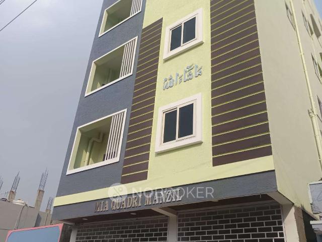 1 RK Flat In Zaynab Manzil for Rent In Banjara Hills