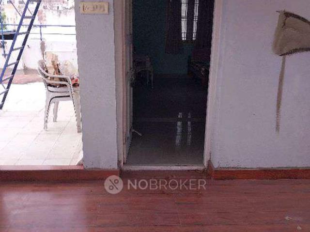 1 BHK Flat In Standalone Building for Rent In Pallikaranai