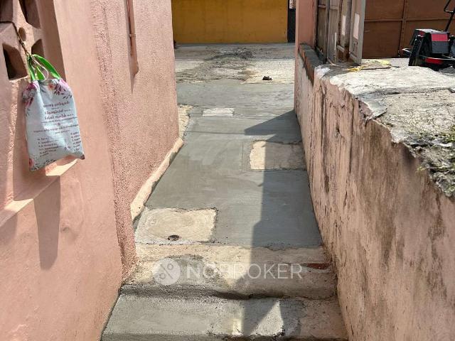 1 RK House For Sale In Maduravoyal