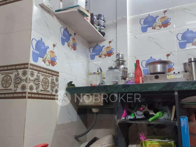 1 RK House For Sale In Malad East