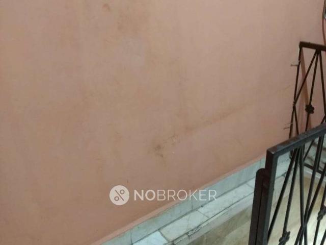 1 RK House For Sale In Malad West