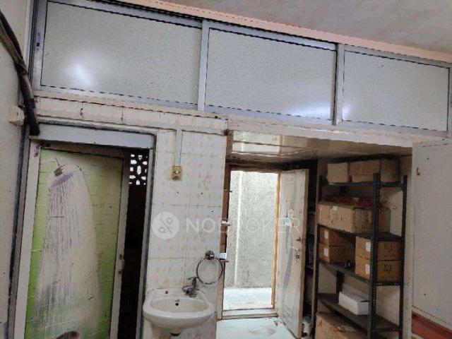 1 RK House For Sale In Malad West