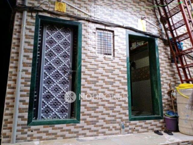 1 RK House For Sale In Mankhurd