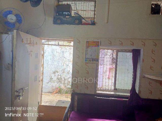 1 RK House For Sale In Dahisar East