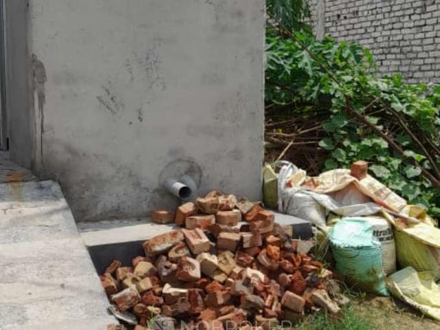 1 RK House For Sale In Garhi Harsaru