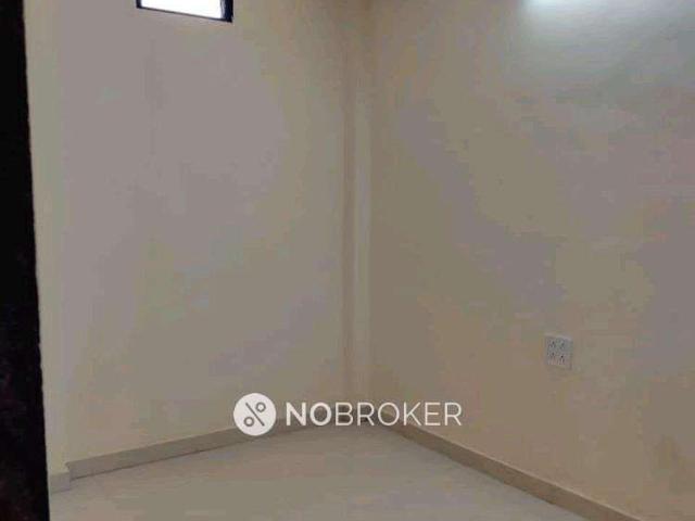 1 RK House For Sale In Kandivali East
