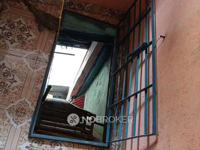 1 RK House For Sale In Kandivali East