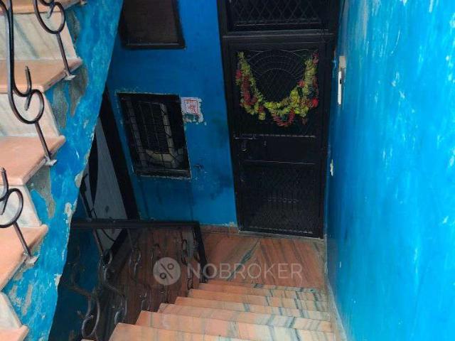 1 RK House For Sale In Kondli