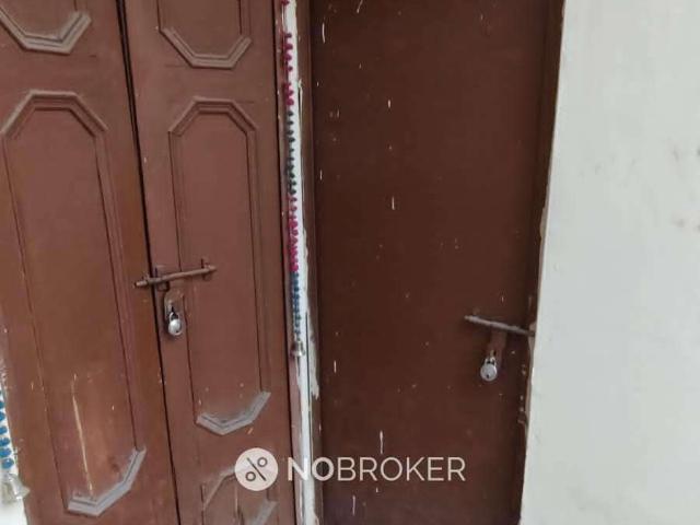 1 RK House For Sale In Ramesh Nagar