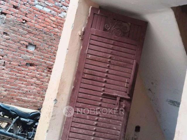 1 RK House For Sale In Sector 63
