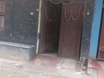 1 RK House For Sale In Sector 18