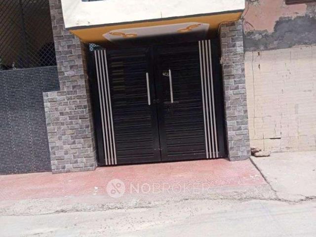 1 RK House For Sale In Shanti Nagar
