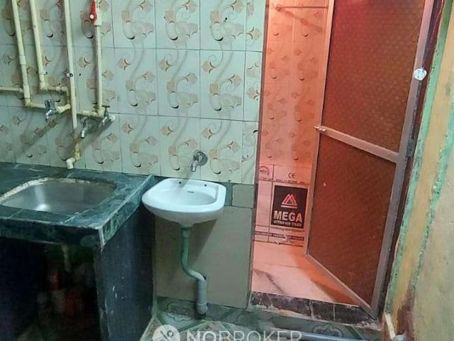 1 RK House For Sale In Wadala