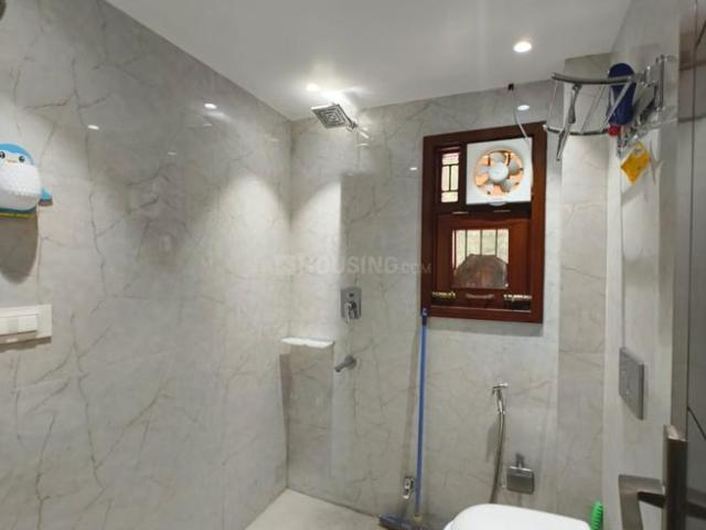 1 RK Independent Builder Floor in Chittaranjan Park for rent New Delhi. The reference number is 20763953