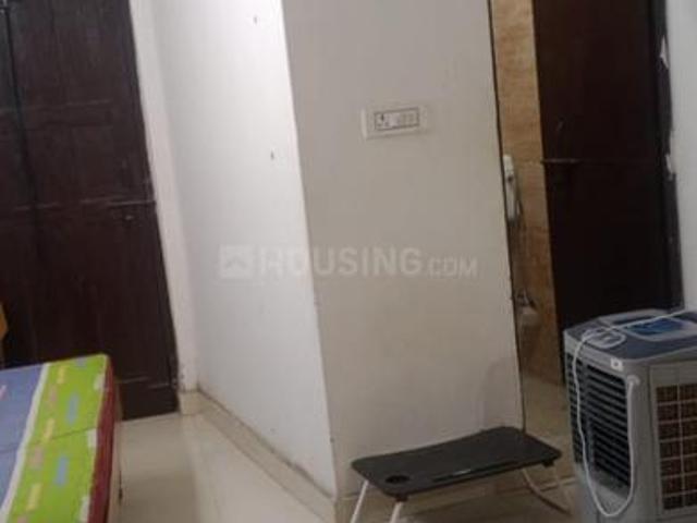 1 RK Independent Builder Floor in Adchini for rent New Delhi. The reference number is 20834769