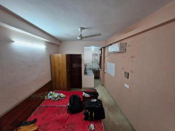 1 RK Independent Builder Floor in Adchini for rent New Delhi. The reference number is 20151637