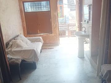 1 RK Independent Builder Floor in Ganga Nagar for rent Meerut. The reference number is 20374088