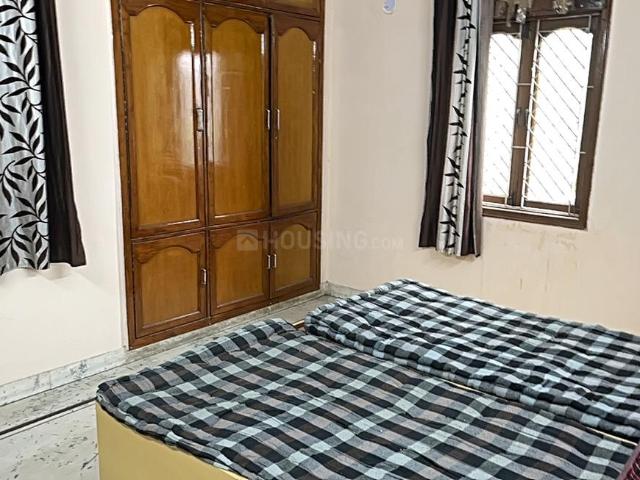 1 RK Independent Builder Floor in GTB Nagar for rent New Delhi. The reference number is 18674630