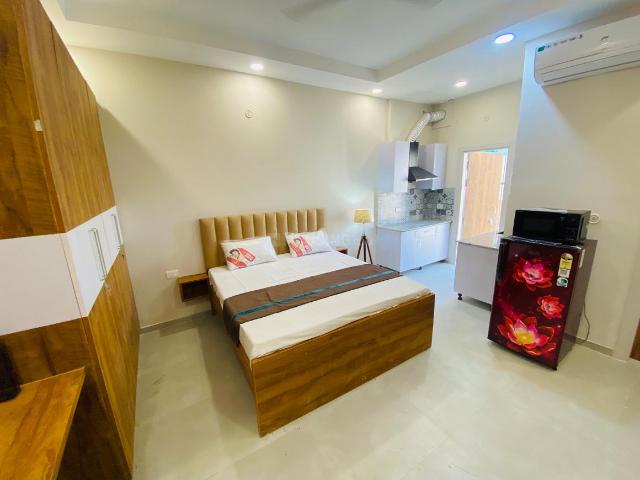 1 RK Independent Builder Floor in DLF Phase 3 for rent Gurgaon. The reference number is 21195344