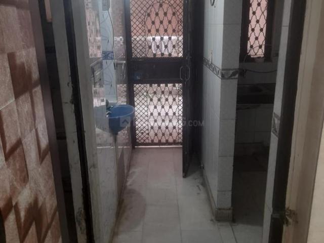1 RK Independent Builder Floor in Janakpuri for rent New Delhi. The reference number is 21220751