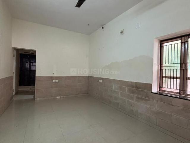 1 RK Independent Builder Floor in Jivrajpark for rent Ahmedabad. The reference number is 21120644