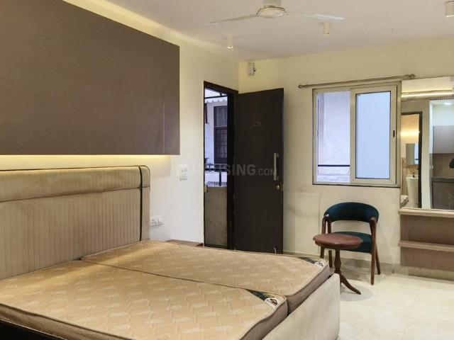 1 RK Independent Builder Floor in Lajpat Nagar for rent New Delhi. The reference number is 18738990