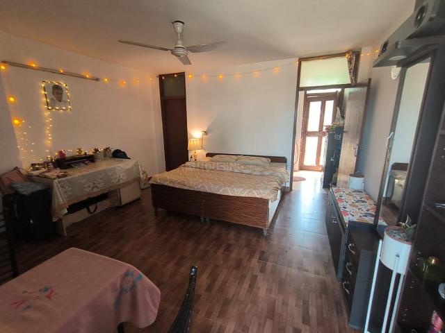 1 RK Independent Builder Floor in Lajpat Nagar for rent New Delhi. The reference number is 20728075