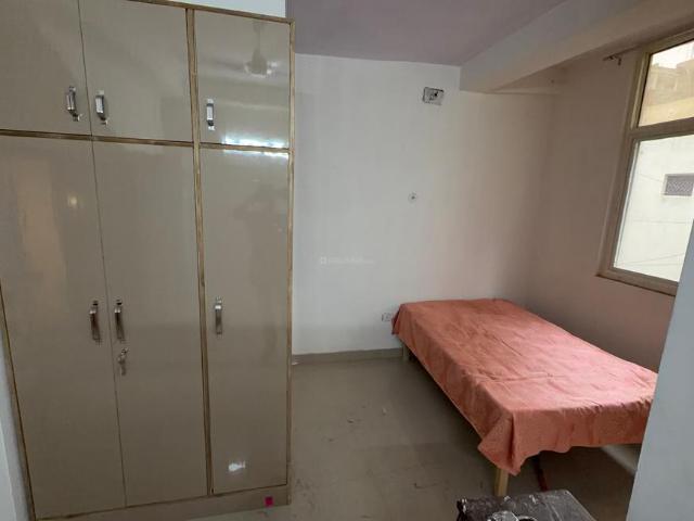 1 RK Independent Builder Floor in Mayur Vihar Phase 1 for rent New Delhi. The reference number is 20629867
