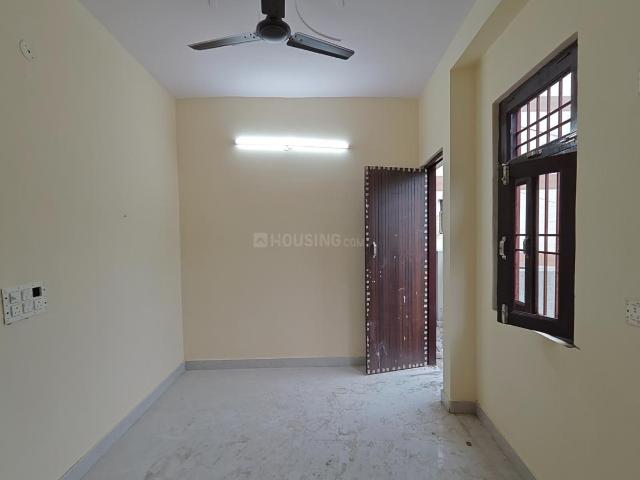 1 RK Independent Builder Floor in Mayur Vihar Phase 1 for rent New Delhi. The reference number is 20921750