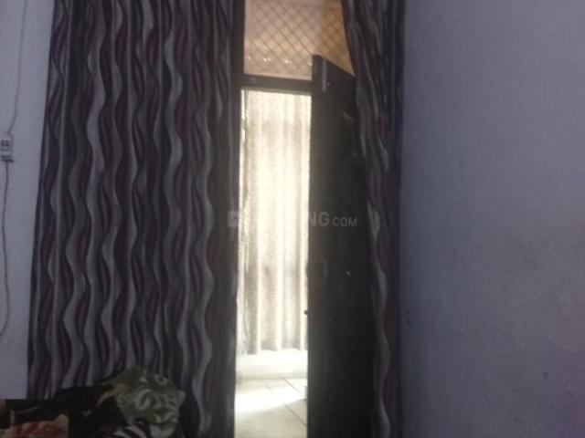 1 RK Independent Builder Floor in Mukherjee Nagar for rent New Delhi. The reference number is 18992723