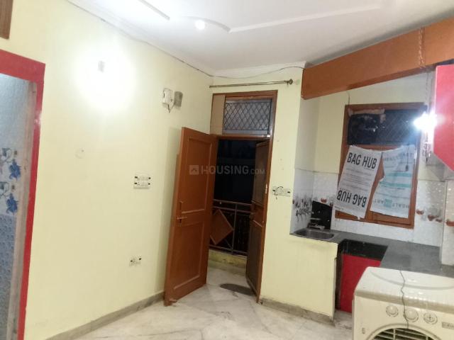 1 RK Independent Builder Floor in Nawada for rent New Delhi. The reference number is 20272094