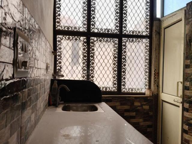 1 RK Independent Builder Floor in Nawada for rent New Delhi. The reference number is 21037062