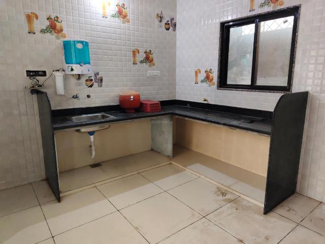 1 RK Independent Builder Floor in New Alkapuri for rent Vadodara. The reference number is 20776617