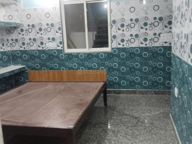 1 RK Independent Builder Floor in New Ashok Nagar for rent New Delhi. The reference number is 19845893