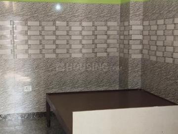 1 RK Independent Builder Floor in New Ashok Nagar for rent New Delhi. The reference number is 20141752