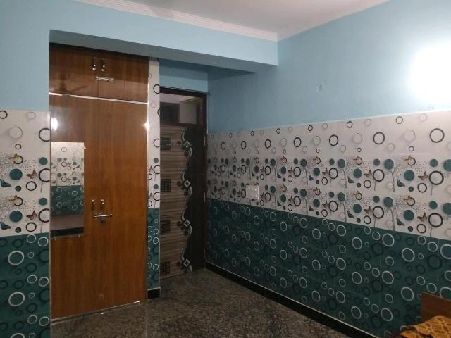 1 RK Independent Builder Floor in New Ashok Nagar for rent New Delhi. The reference number is 20793835
