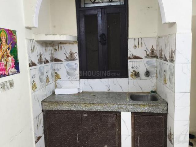 1 RK Independent Builder Floor in New Ashok Nagar for rent New Delhi. The reference number is 21133181