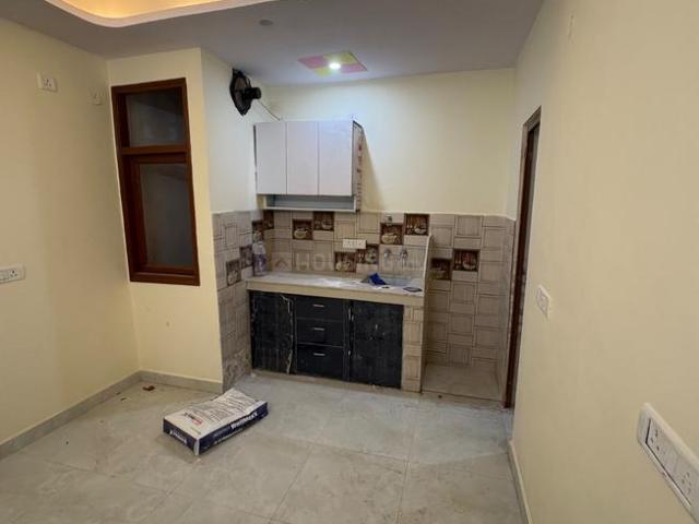 1 RK Independent Builder Floor in New Ashok Nagar for rent New Delhi. The reference number is 21266955