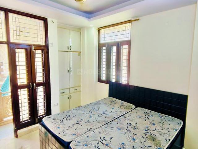 1 RK Independent Builder Floor in New Ashok Nagar for rent New Delhi. The reference number is 21335983