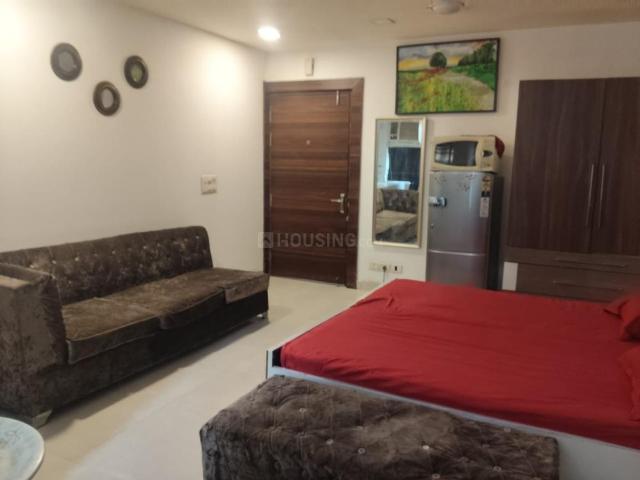 1 RK Independent Builder Floor in South Extension I for rent New Delhi. The reference number is 20786849