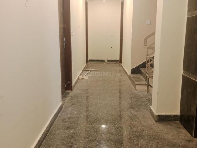 1 RK Independent Builder Floor in Sector 17 for rent Gurgaon. The reference number is 20568575