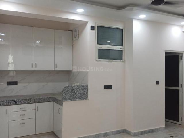 1 RK Independent Builder Floor in Sector 12 for rent Noida. The reference number is 21348968