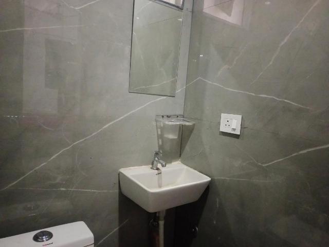 1 RK Independent Builder Floor in Sector 13 for rent Gurgaon. The reference number is 20561980
